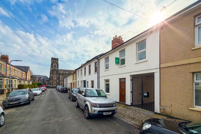 1 bed property, in 45 Salop Street, £199,950
