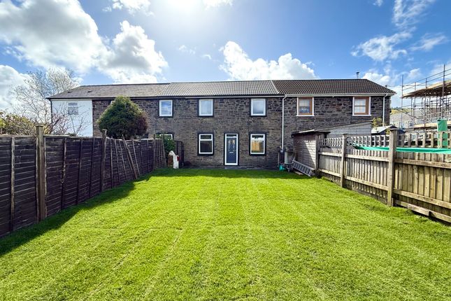 3 bed property, in Brecon Place, £170,000