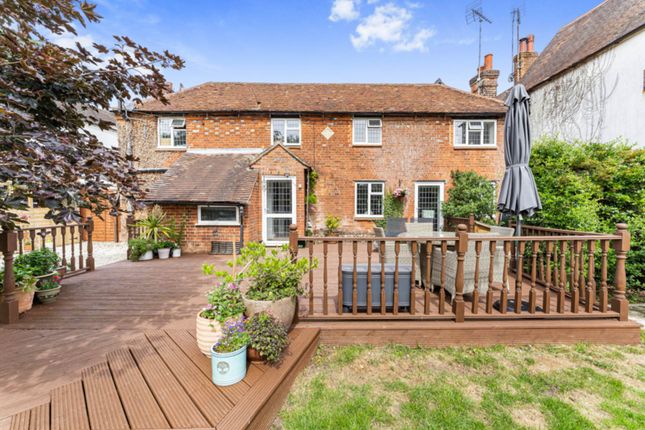 3 bed property, in Moor Common, £800,000