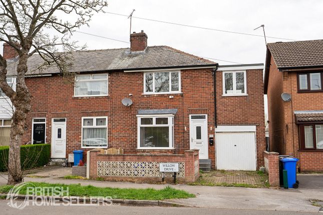 3 bed property, in Willow Drive, £165,000