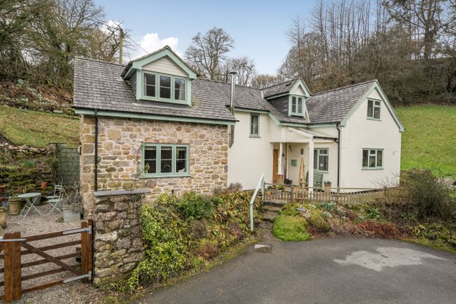 3 bed property, in Spring Cottage, £600,000
