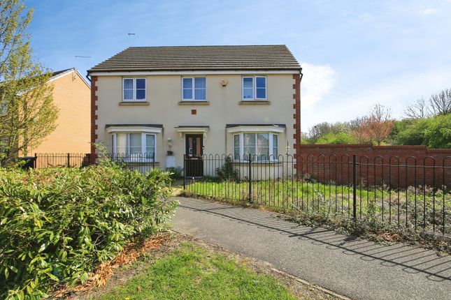 4 bed property, in Everest Way, £350,000