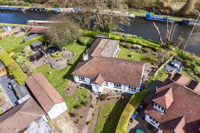 3 bed property, in Poplar Road, £1,000,000