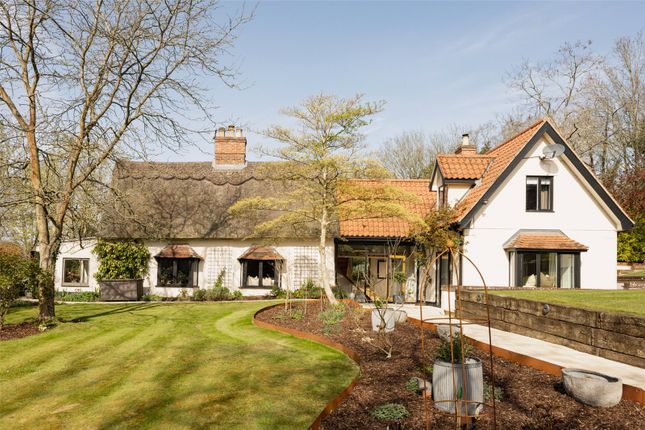 6 bed property, in Marlbottom, £1,395,000
