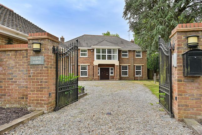 6 bed property, in Redbourn Lane, £2,500,000
