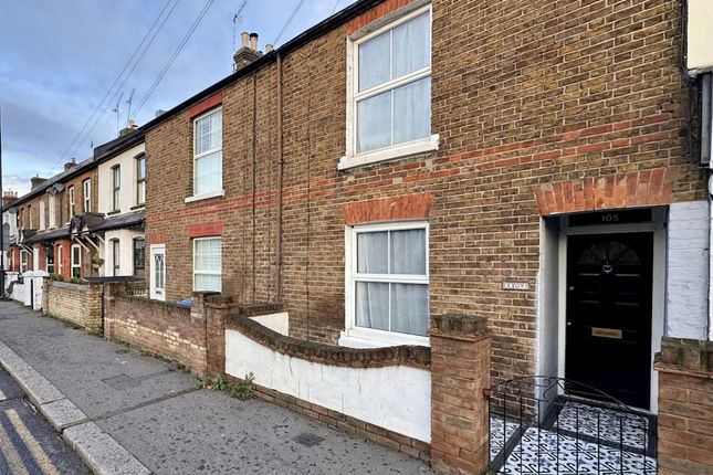 3 bed property, in Arthur Road, £600,000