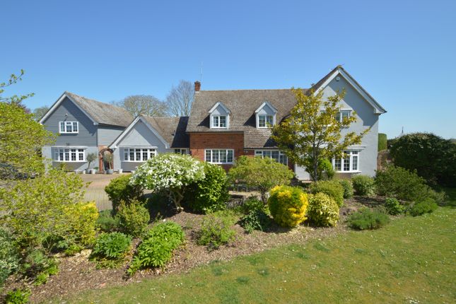 6 bed property, in Gestingthorpe, £995,000
