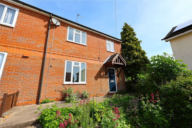 3 bed property, in Hints Meadow, £80,000