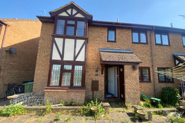 2 bed property, in Millwright Way, £230,000
