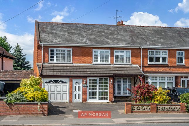 4 bed property, in Stourbridge Road, £375,000