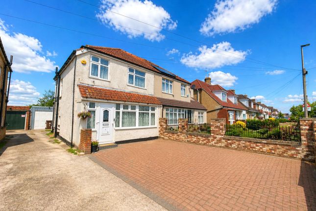 3 bed property, in Bedfont Lane, £525,000