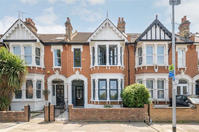 3 bed property, in Empress Avenue, £1,075,000