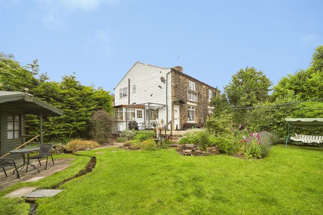 3 bed property, in Fagley Lane, £325,000