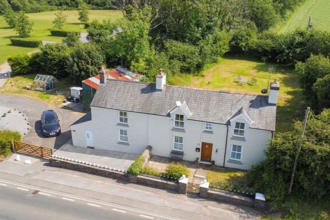 4 bed property, in Kilgetty SA68, £550,000