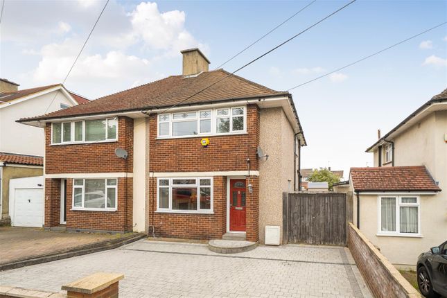 3 bed property, in Field End Road, £650,000