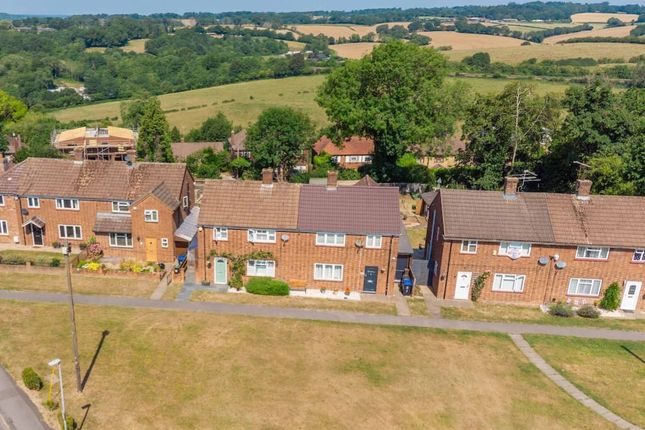 3 bed property, in Cherry Tree Road, £585,000