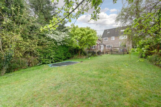 5 bed property, in Marshfoot Lane, £485,000