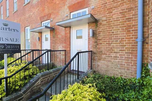 2 bed property, in Consort Mews, £180,000
