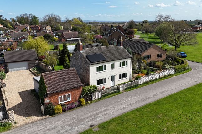 4 bed property, in The Green, £485,000