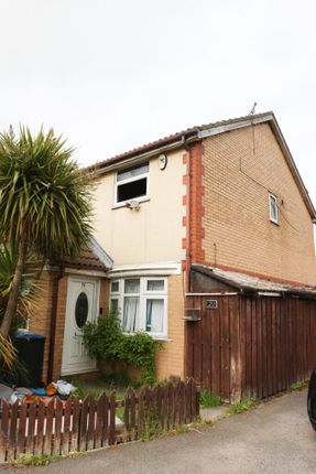2 bed property, in 20 Netherfields Crescent, £35,000