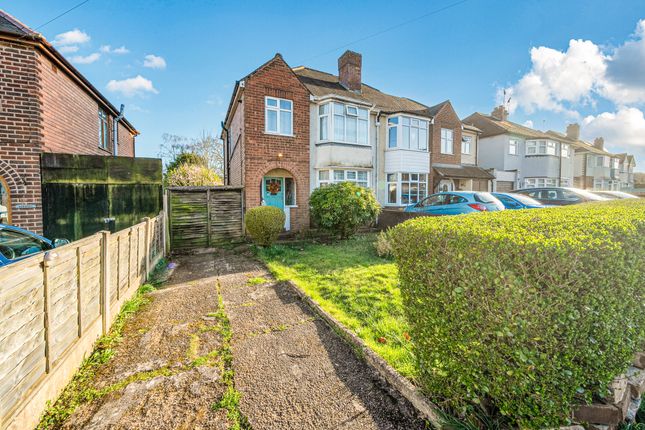3 bed property, in 19 Clee Avenue, £215,000
