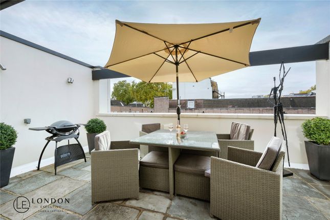 5 bed property, in Radnor Place, £3,000,000
