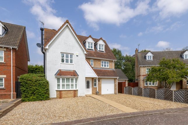 6 bed property, in Laurel Drive, £340,000