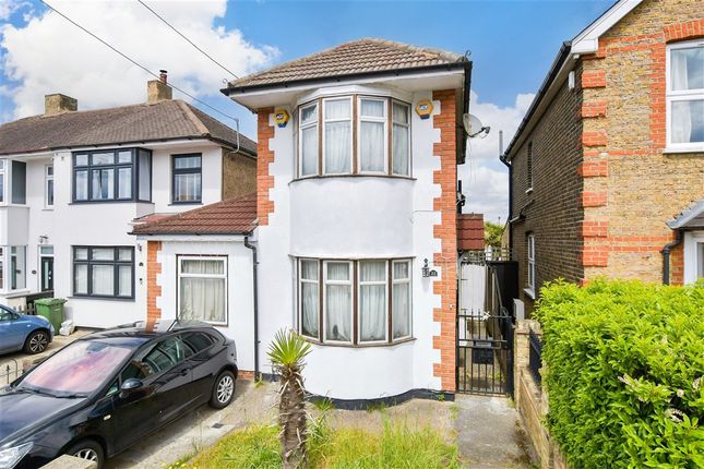 3 bed property, in Edmund Road, £450,000