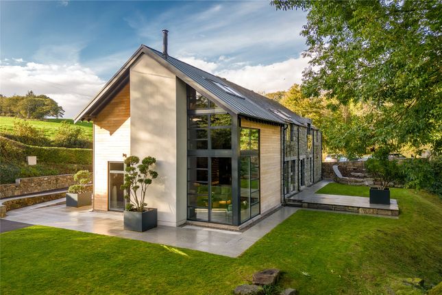 3 bed property, in Spottes Mill, £775,000