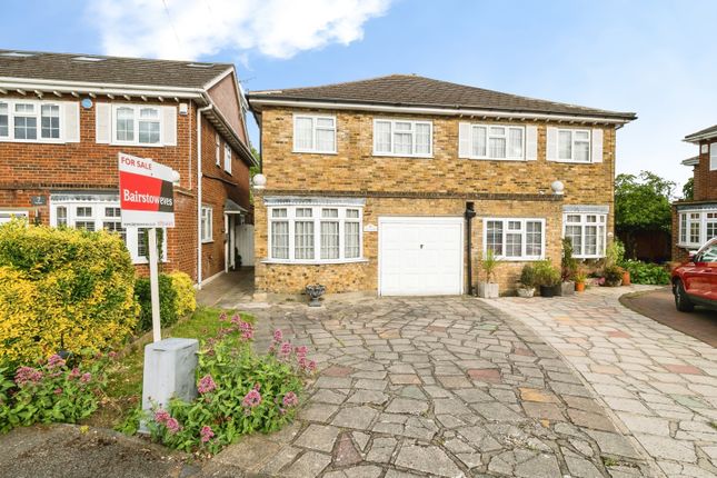 3 bed property, in Ingleglen, £500,000