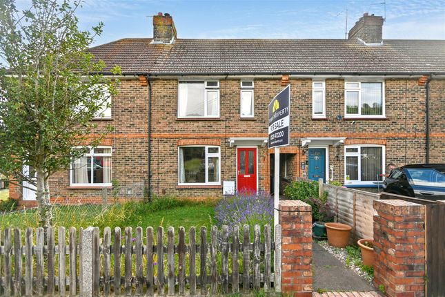 2 bed property, in Beechy Gardens, £280,000