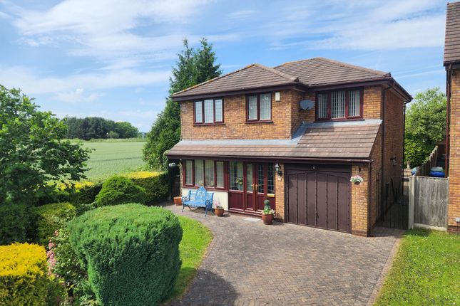4 bed property, in Amberleigh Close, £485,000