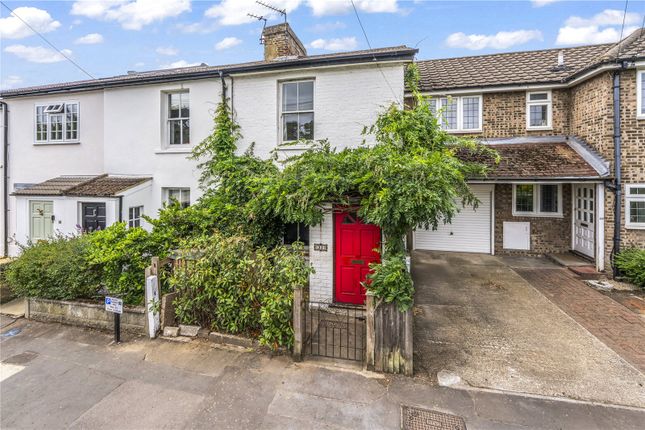 2 bed property, in Fourth Cross Road, £525,000
