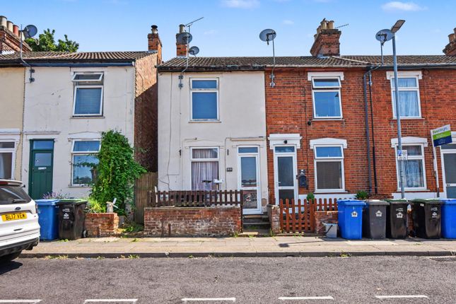 2 bed property, in 100 Finchley Road, £100,000
