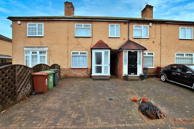 3 bed property, in Kenilworth Drive, £390,000