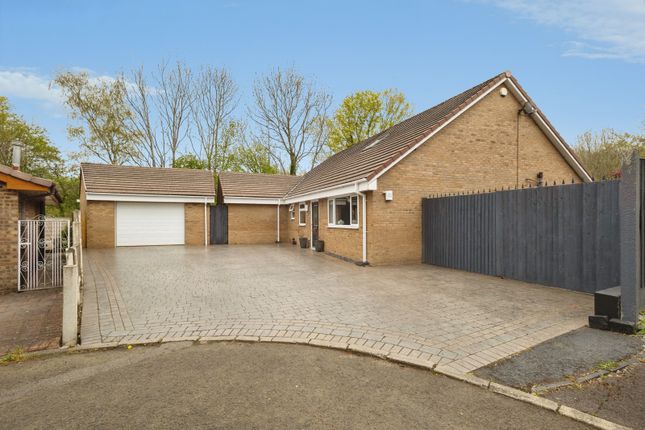 5 bed property, in Ashfield, £550,000