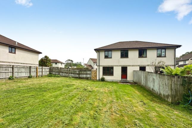 3 bed property, in Helston, £290,000