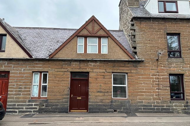 2 bed property, in Moray Street, £90,000