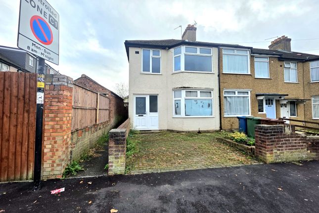 3 bed property, in Toorack Road, £480,000