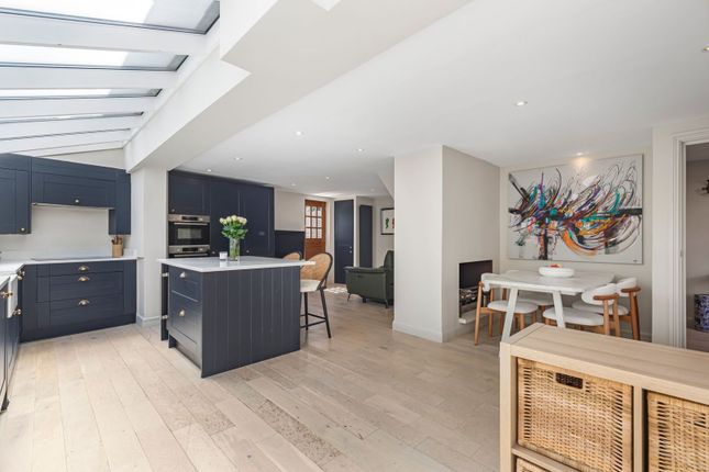 3 bed property, in The Coach House, £1,150,000
