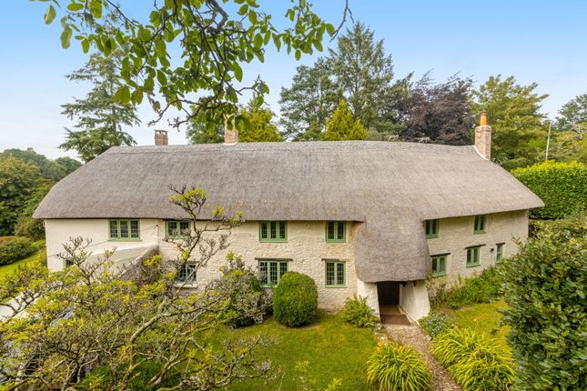 4 bed property, in Stockland, £1,100,000