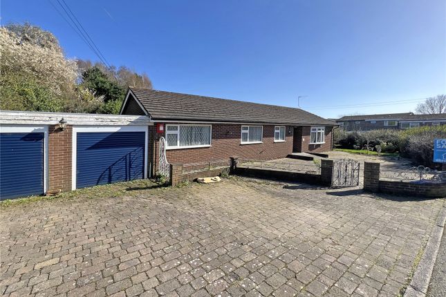3 bed property, in Princes End, £400,000