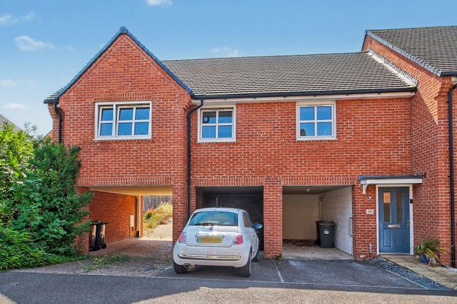 2 bed property, in Shuttle Road, £215,000