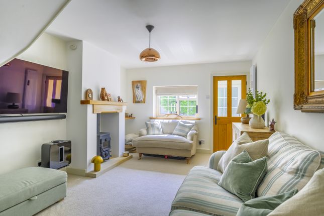 2 bed property, in Home Farm Cottages Burton Hill, £375,000