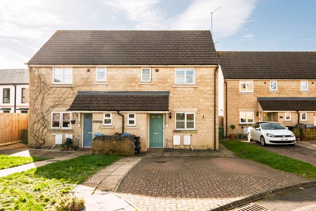 3 bed property, in Primrose Court, £325,000