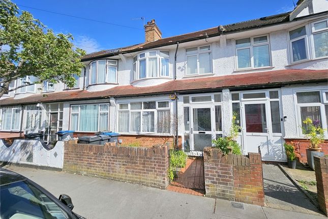 3 bed property, in Foxley Road, £425,000