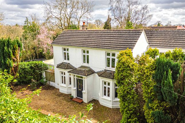4 bed property, in Featherbed Lane, £1,450,000