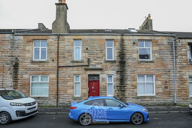 3 bed property, in 8 Galloway Place, £80,000