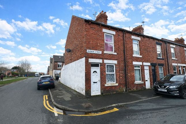 3 bed property, in Avenue Street, £150,000