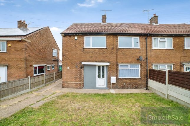 3 bed property, in The Oval, £150,000